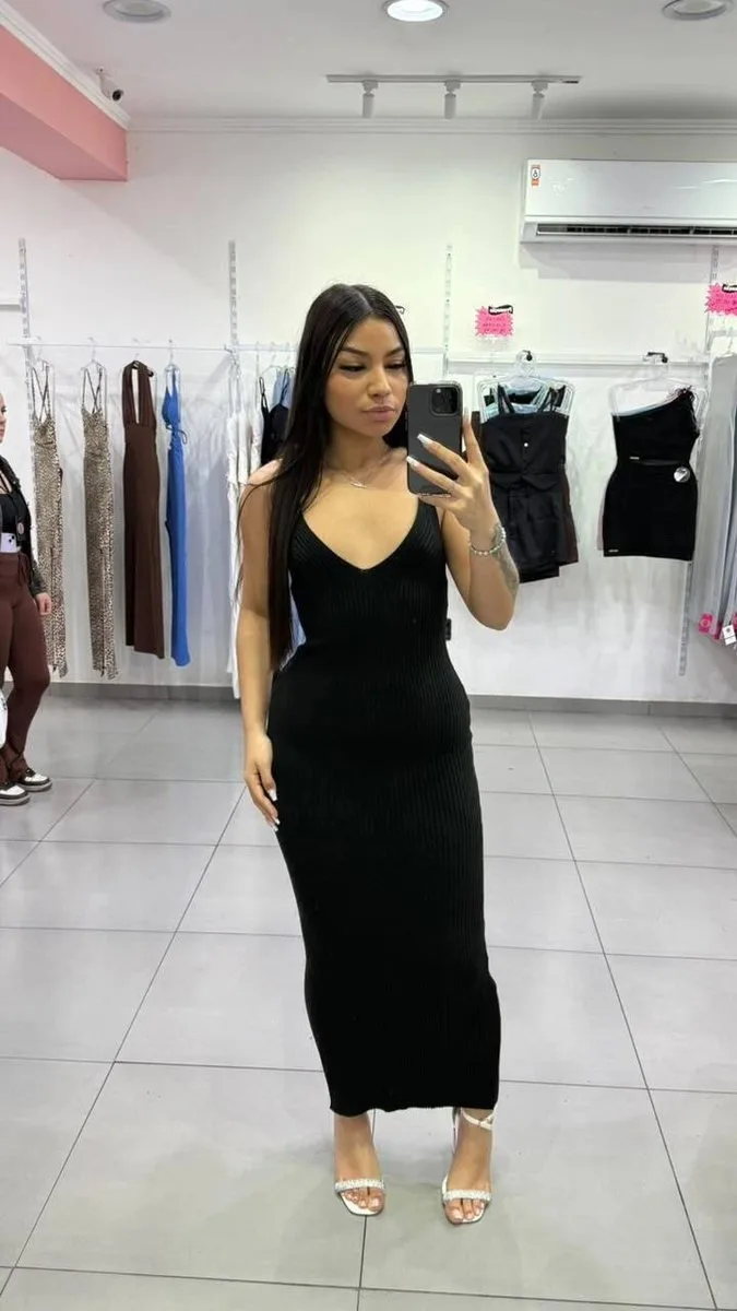Vestido Modal Com Decote em V Com Alciha Preto - foto 1