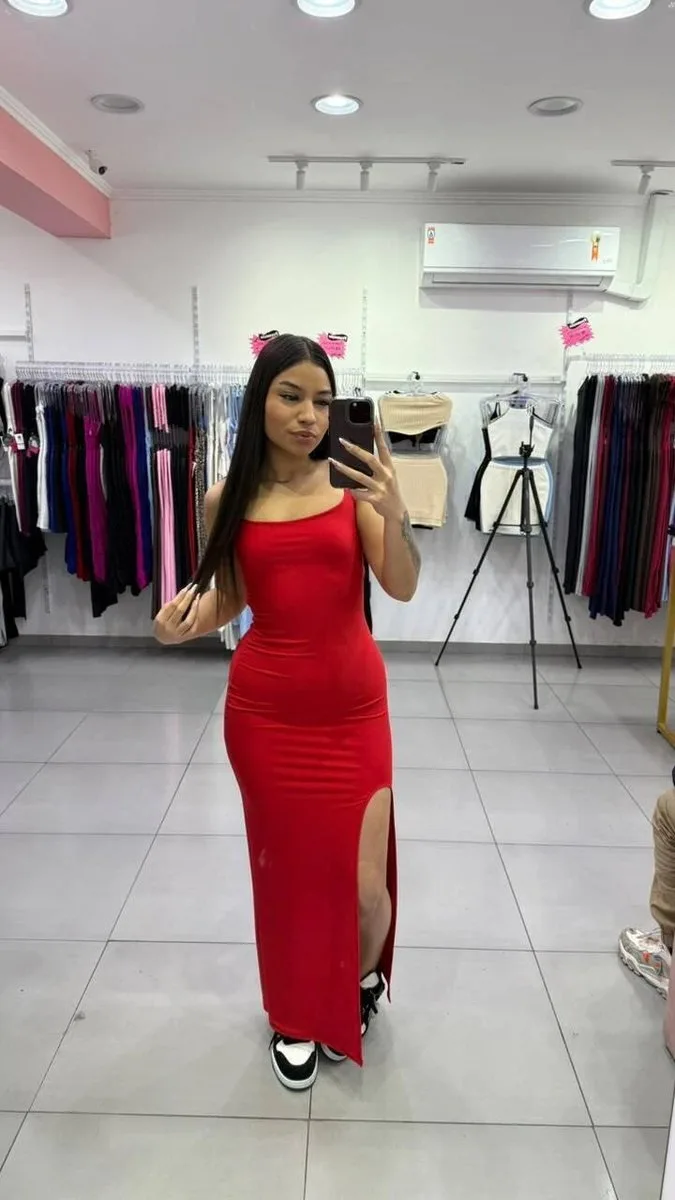 Vestido Longo Suplex Trançado Nas Costas, Levanta Bumbum e Com Fenda Vermelho - foto 1