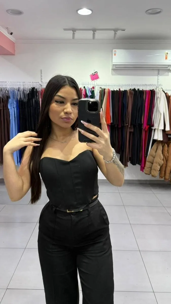 Corset Em Alfaiataria Com Bojo e Amarração Nas Costas Preto - foto 1