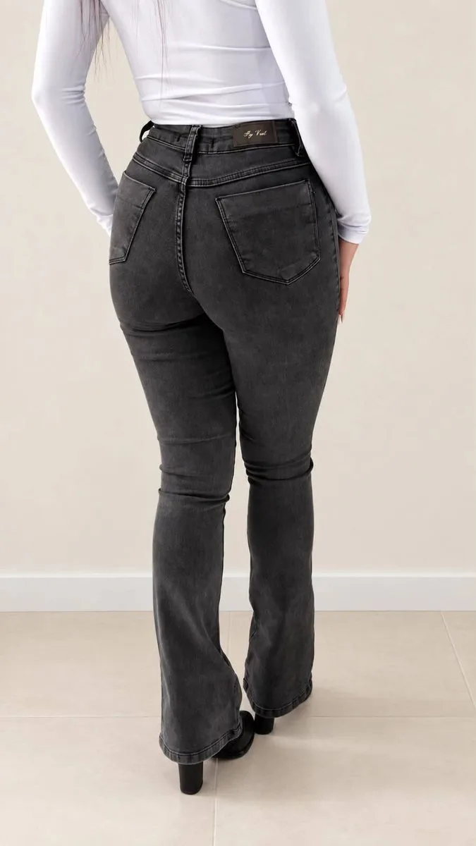 Calça Jeans Flare Lavagem Grafite Peg Vest - foto 2