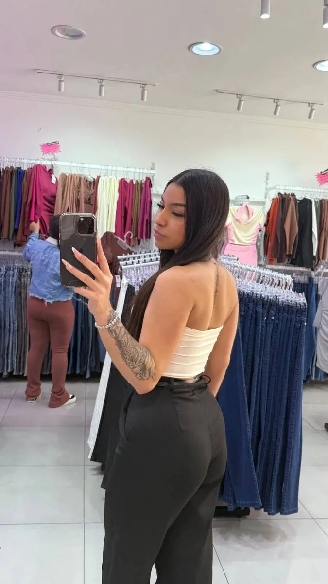 Cropped Drapeado Com Corda No Lado Amarelo - foto 2