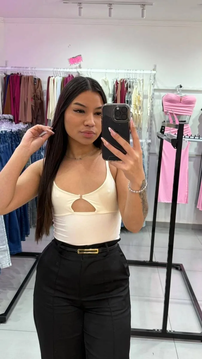 Cropped Argolinha No Meio Suplex Off White - foto 1