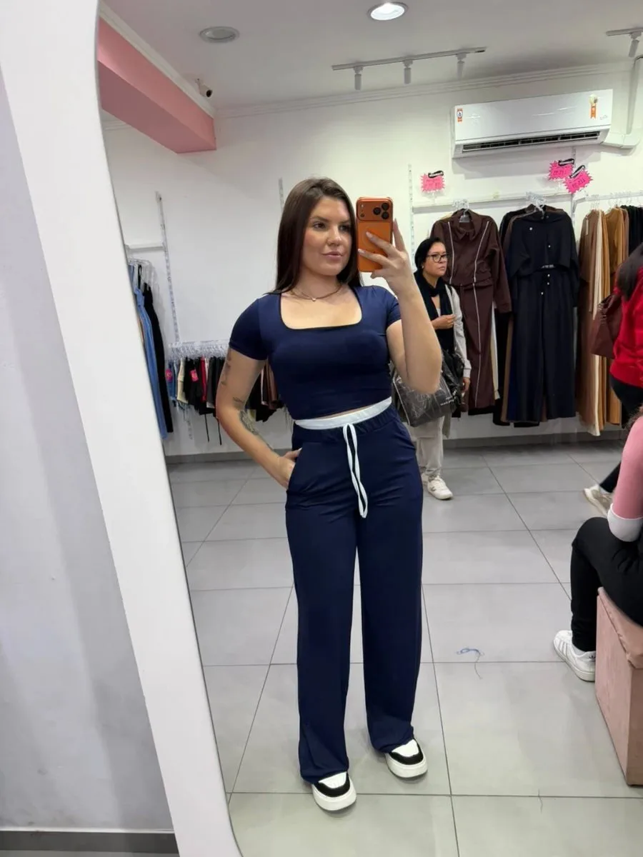 Conjunto Suplex Milani Com Cropped Manga Curta Azul Forte - foto 1