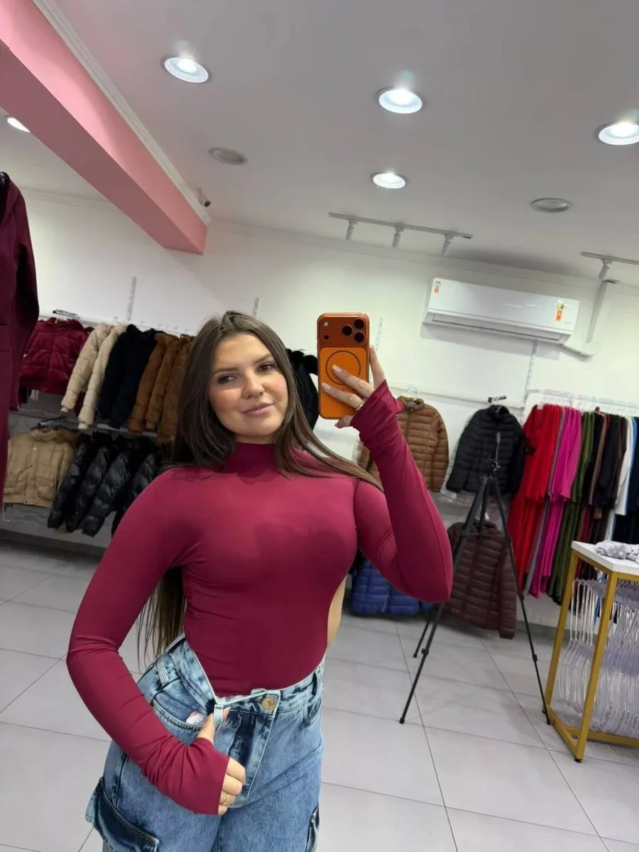 Body Poliamida Cíntia Com Recorte Lateral e Costas Nuas Vinho - foto 1