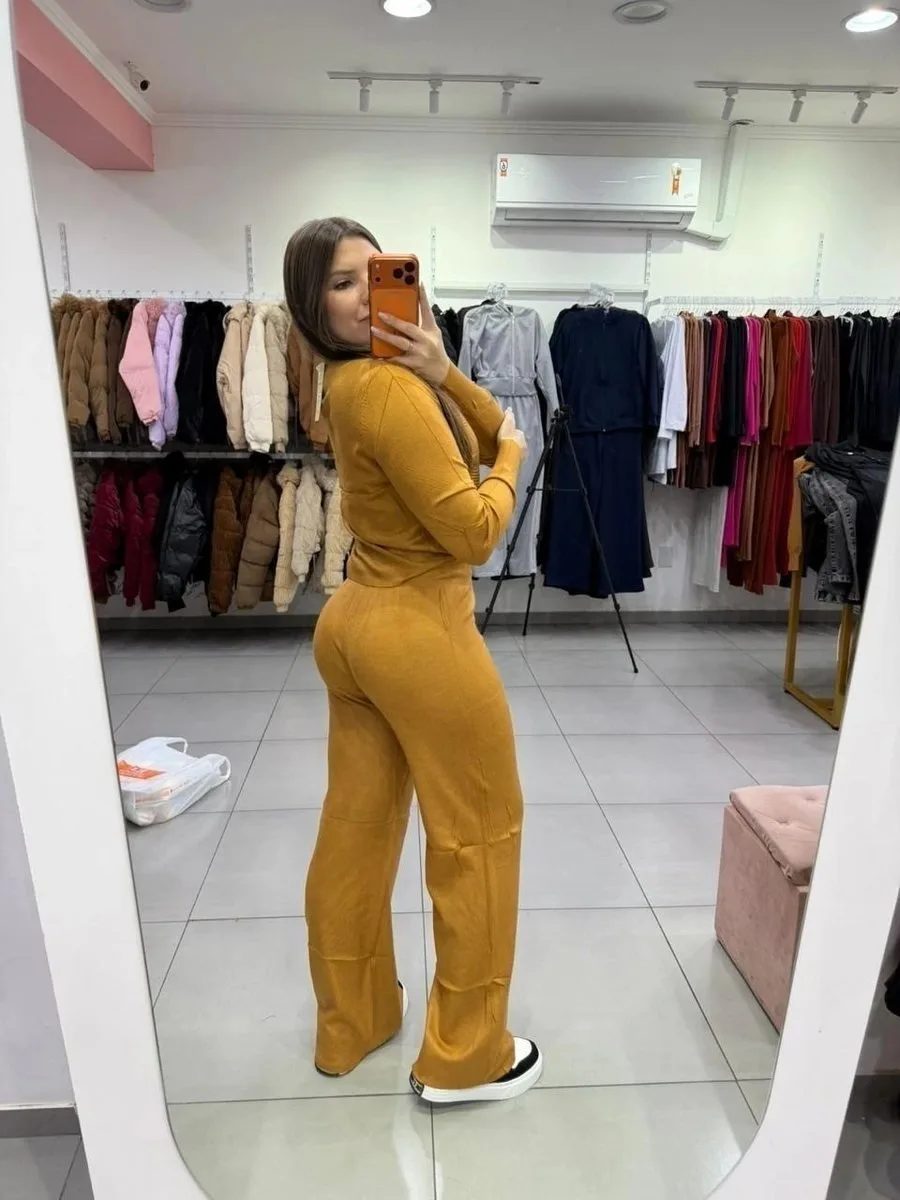 Conjunto Mousse Blusa Com Revê-lo Coração E Calça Pantalona - foto 2
