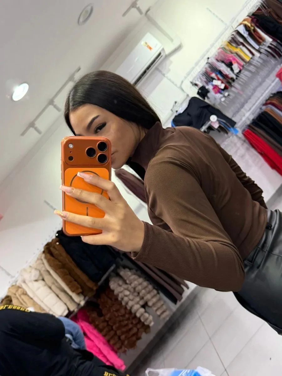 Cropped Luxxo Poliamida Com Gola Marrom - foto 2