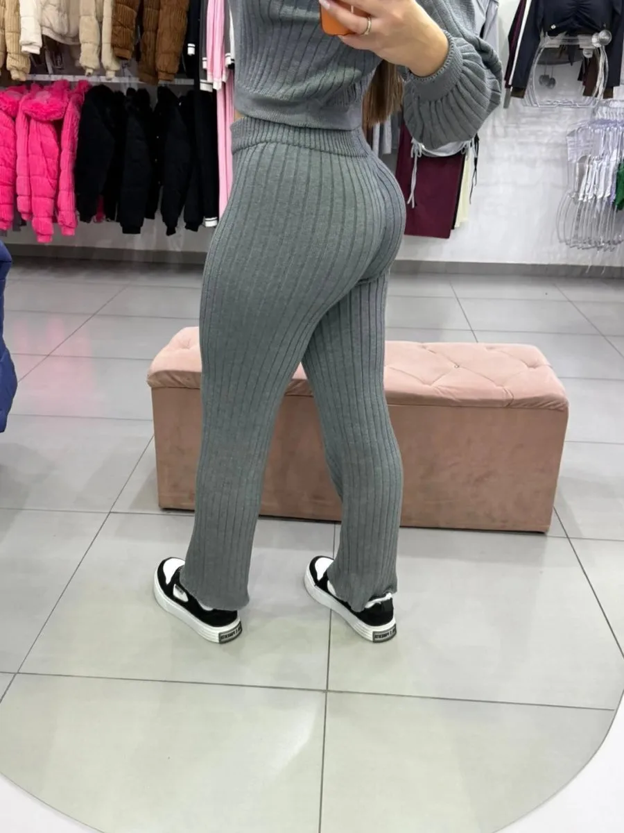 Conjunto Modal Mousse Cropped Com Gola e Calça Cinza - foto 6