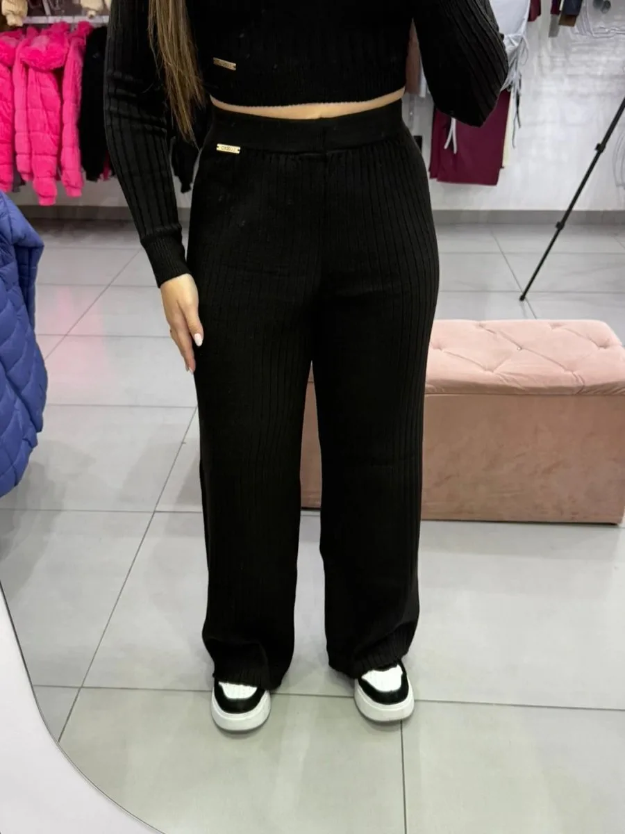 Conjunto Luxxo Modal Cropped Com Amarração Atrás E Abertura Nas Costas Calça Pantalona Preto - foto 6