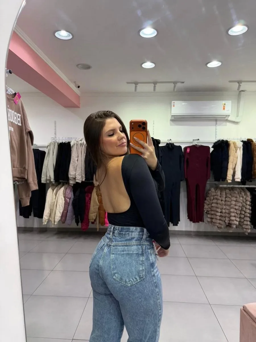 Body Poliamida Costas Nua Com Manga Longa Preto - foto 2