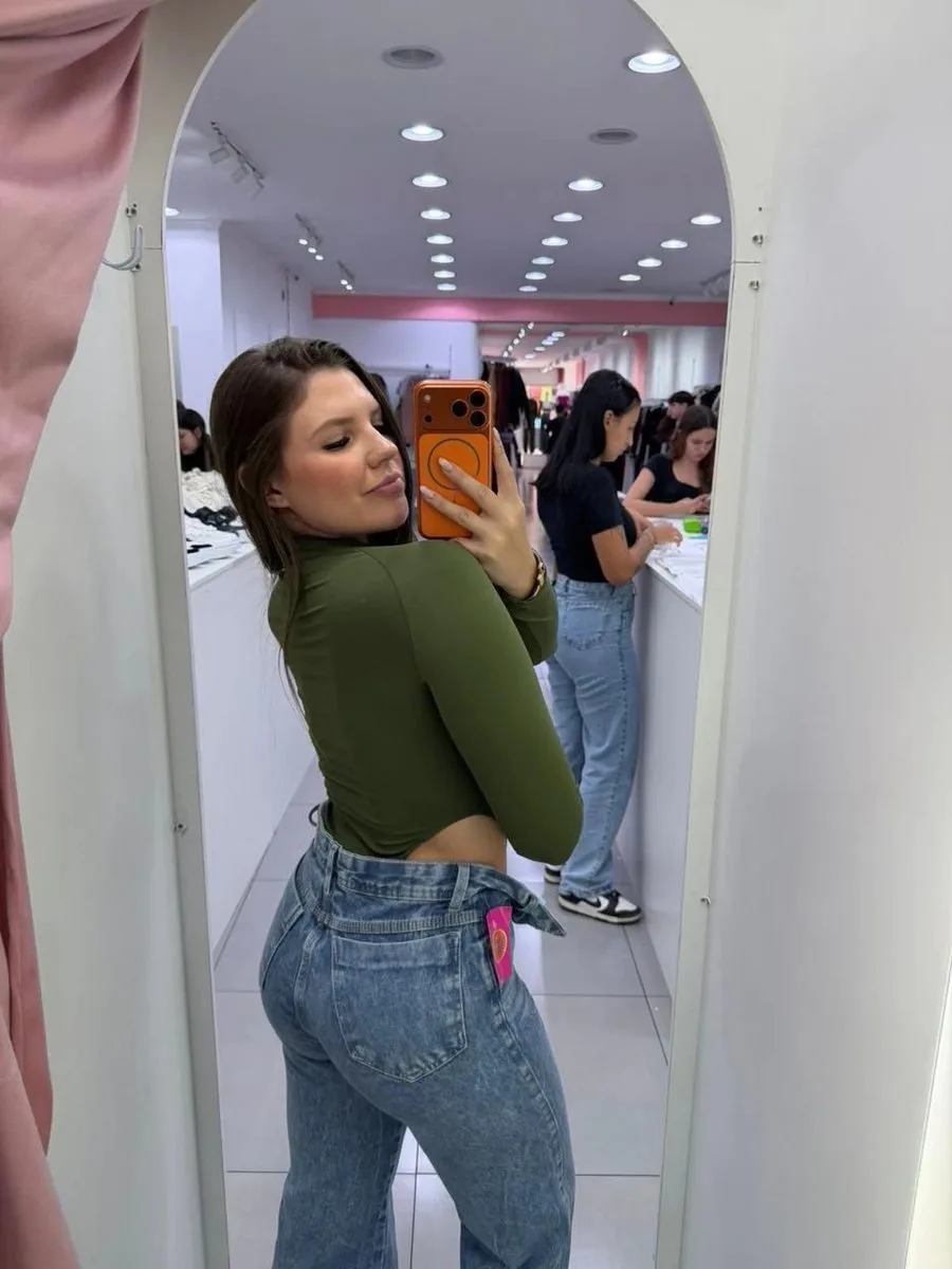 Body Poliamida Cavado Com Manga Longa E Gola Alta Verde - foto 2