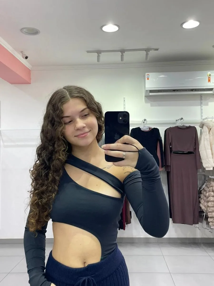 Body Poliamida Com Manga Longa E Abertura Na barriga Preto - foto 1