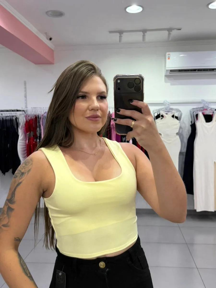 Cropped Suplex Duplo Regata Gola Quadrada Amarelo - foto 1
