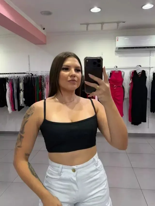Cropped Canelado Fino Com Alça Fina Preto - foto 1